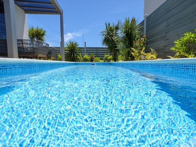 これが自宅なんて！ホテルにいるかのような気分です「梅雨が終われば夏本番！夏です！プールです！」