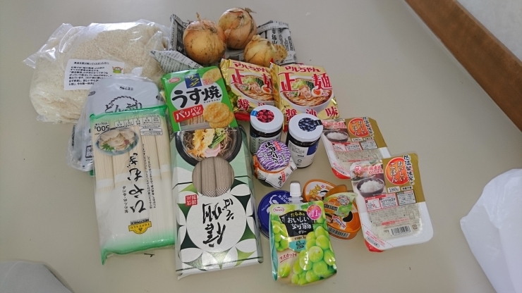 前回食材配布　米　野菜　レトルト食品　その他「【※ご希望の方は連絡ください】7月10日(土）中高生・若者ほっとキッチン・無料学習塾♪　開催します！」