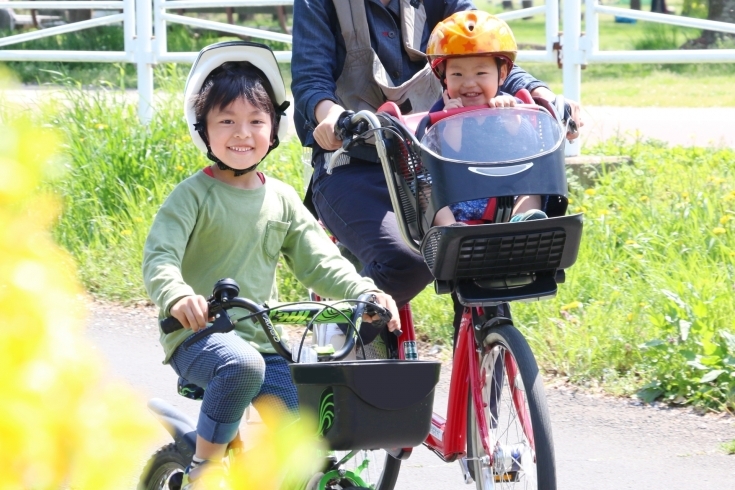 「子供はもちろん大人でも自転車に乗る時はヘルメットを着用しましょう！」