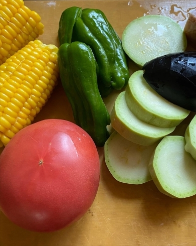 厚切りベーコンと夏野菜たっぷりのスープカレー「7月14日すいようびのスープ♪ スープカレー＆冷たいコーンスープ【新道東・元町】」