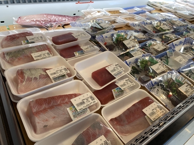 新商品 お魚はもちろん魚屋さんのお寿司 お弁当 惣菜も人気です 食堂では淡路島グルメ 海鮮丼 刺身定食も食べれます お野菜 玉ねぎ 玉ねぎスープなどのお土産も販売しております さかな食堂フレッシュきたののニュース まいぷれ 淡路島