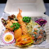 変わり商品　唐揚げ＆エビフライ＆カニクリームコロッケ＆おにぎり「7月31日のお弁当」