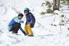 スノーサーフィン。転びながら楽しもう！「2/14-15　とうやこ雪遊びプログラム　in　そうべつ」