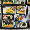 本日の法事用料理（要予約5000円＋税～）「【6月7日】雨の水門湾に眠る歴史のロマン。オンザライスが最高な「黒酢の酢豚」＆幸せを運ぶGOGO杏仁豆腐 ☔️🍱」