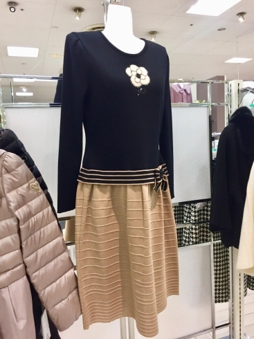 最高に可愛い秋冬ワンピース エムズグレイシーのコーデに悩まないドッキングワンピです 広島県三次市でエムズグレイシー アトリエシックス ディセット セモアージュ シビリゼ 桂由美の礼服買うならサロンドヤマグチへ サロン ド ヤマグチのニュース 最高に可愛い秋冬ワンピース エムズグレイシーのコーデに悩まないドッキングワンピです 広島県三次市でエムズグレイシー アトリエシックス ディセット セモアージュ シビリゼ 桂由美の礼服買うならサロンドヤマグチへ サロン ド ヤマグチのニュース