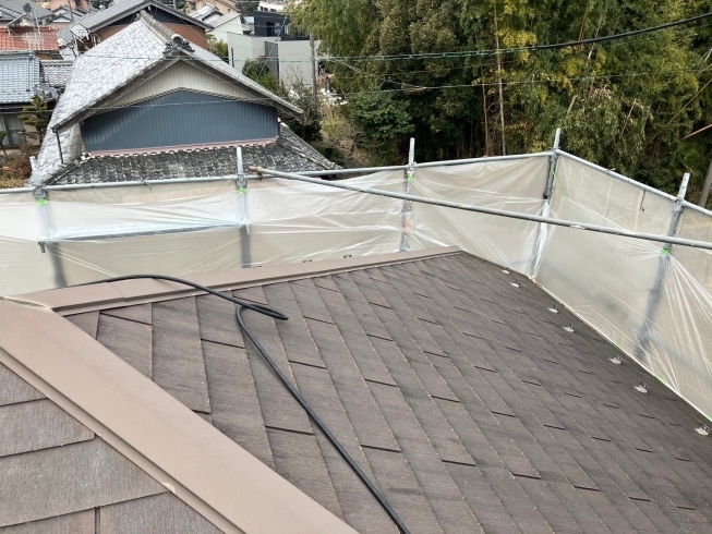 施工前「住宅の屋根の塗装をしました！」