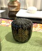 菊の彫りに、金色で描かれた格の高い五七の桐の黒棗「【中央区の茶道教室】【銀座の茶道教室】洋室で重陽の節句を愉しみました」