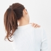 寝違え、首の痛みの根本解決で軽やかな毎日に「捻挫グセ・寝違えグセは、副腎疲労と血糖の乱れのサインかも？」