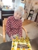 ケーキ🎂も手作りで~す。「100歳のお誕生日おめでとうございます💞🎁🎉」