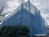 安心の塗装工事、実施中「屋根材の劣化で起きる雨漏りの初期症状と、早めの点検のすすめ」