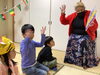 ネイティブの先生とも触れ合おう♪「【春の体験レッスン受付中】幼児クラス（3歳〜6歳）のご案内」