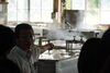 「精練加工場見学の所要時間と予約のご案内」