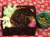 「本日の日替わりは　ソースカツ丼です。」