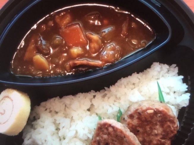 カレーライス「1食400円の学童保育用お弁当を配達【浜松市浜北区でお弁当配達！　生パスタや唐揚げが美味しいカフェ】」