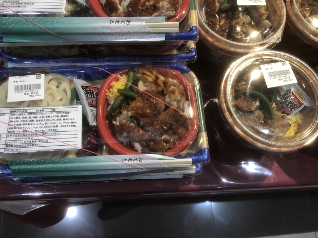 「鰻鶏丼弁当をショッピングモールで販売！【浜松市浜北区でお弁当配達！　生パスタや唐揚げが美味しいカフェ】」