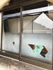 「ガラスの割れ変え」