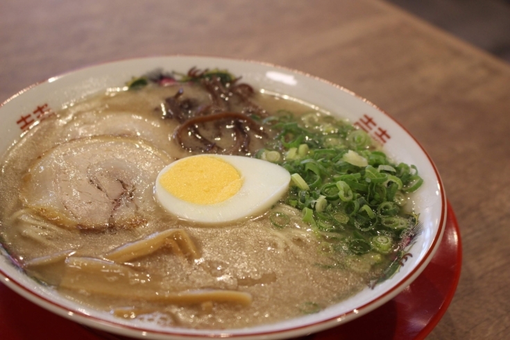 トッピングはシンプルに。スープと麺で勝負！「久留米ラーメン 和ノ吉の“こだわり”」