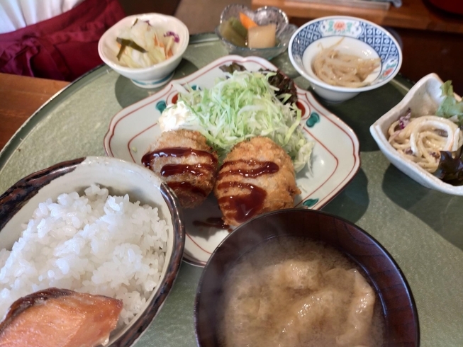 コロッケ定食「明日のランチ800円」