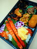 「お弁当、いも煮、牛モツ煮♪」