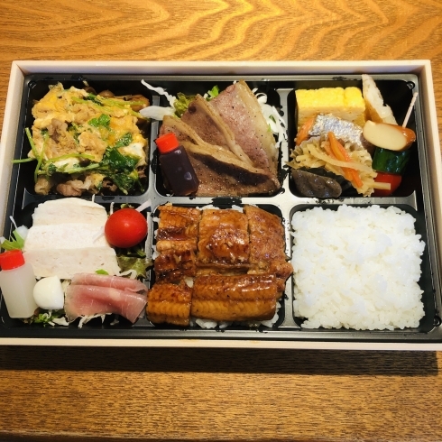 特注のお弁当をお届けしました。「☆お祝いのお弁当・ご法要のお弁当をご自宅・施設などお届けします☆」