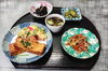 「これ、いくらの定食？　～( ´艸｀)」