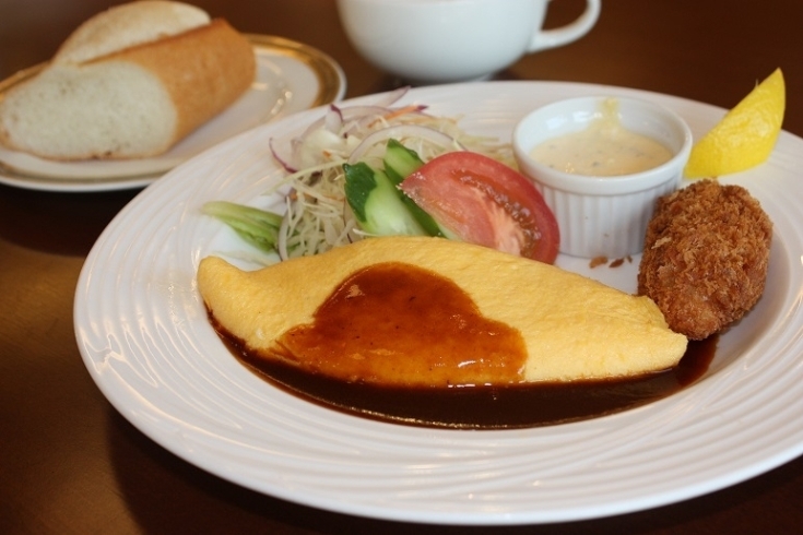 週替洋食「   ○・。＊　週替わりアザレアランチ　＊。・○」