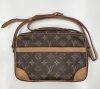 「【LV　ショルダーバッグ　高価買取】横浜市横浜駅の買取専門店「おたからや　横浜本店」電話相談無料＆査定無料♪」