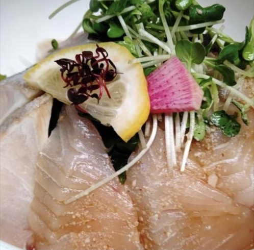 「鰆の季節がやってきました✨淡路島のお寿司、お造り、丼、たくさん用意しています✨」