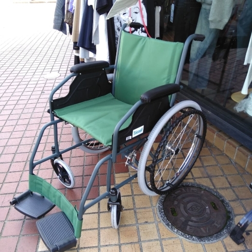 「美品の車椅子あります❣️」
