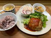 「本日のランチ〜！お豆腐のハンバーグ♪ 小松通り会のオーガニックカフェ『cafe Like（かふぇらいく）』さん♪」