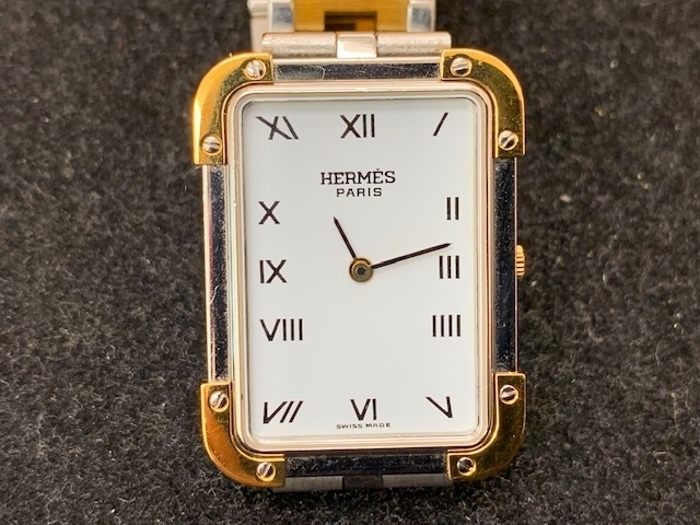 エルメス　クロアジュール　高額査定となりました「エルメス　HERMES　クロアジュール　腕時計　高価買取させて頂きました。　　中が見える安心の当店「買取りと査定」は「チケット大黒屋」金町北口店」