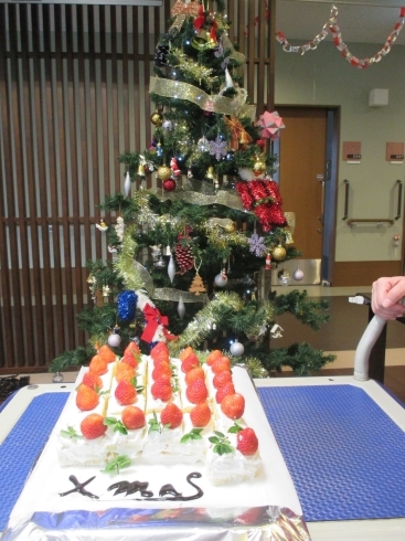 クリスマスケーキ「健荘さくらのクリスマス・年末の行事の様子」