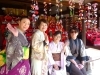 華やかなひな祭りを体験できます「春を楽しんだもん勝ち！陣屋通りで、着物さんぽとスイーツと小物づくり。」