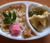 「明日の日替り弁当は鯛めしと天ぷら」
