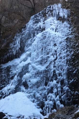 白猪の滝2022.1.21「★白猪の滝　凍結状況　〜2022年1月21日(金)〜」