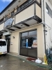 「【テイクアウト】店頭受け渡しの方はカニの看板の建物へお越しください」
