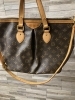「VUITTON ヴィトン　バッグ　高価買取　新宿　買取専門店　「おたからや　新宿本店」」