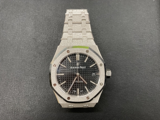 ロイヤルオーク「オーデマ・ピゲ（AUDEMARS PIGUET）バック　銀座駅　買取　【高価買取】東京都中央区の買取専門店「おたからや　銀座本店」電話相談無料＆査定無料」