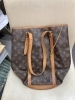 ルイヴィトン「【LOUIS VUITTON　高価買取】横浜市泉区立場の買取専門店「おたからや　立場店」電話相談無料＆査定無料♪」