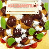 ご予約ケーキ☆生クリームとプチシュー☆「ご予約ケーキ★生クリームに盛り盛りプロフィットロール☆」