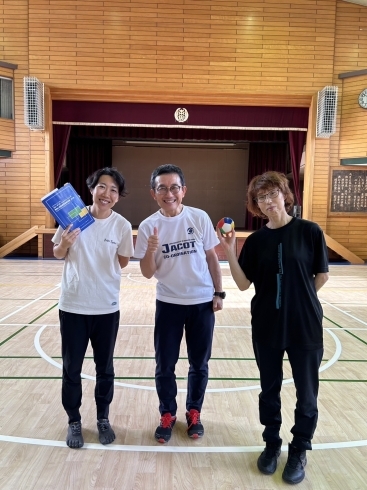 写真左から中村さん、僕、佐藤さん「コオーディネーショントレーニングの指導員試験」
