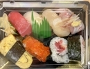 お寿司試験的導入中、惣菜強化！！　もちろんお刺身も大好評🤗