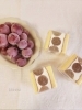 「花巻産ぶどう『クイーンニーナ🍇』のキューブサンド」