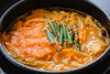 熱々の麺とスープをお楽しみください♪「焼肉屋の旨辛チゲラーメンが人気です🍜」