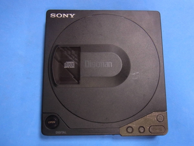 コンパクトディスクSONY DISCMAN D-150 ソニー ディスクマン CD プレーヤー