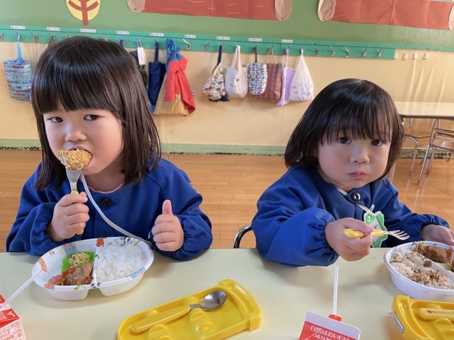 もぐもぐ、おいしいね♡「塩川幼稚園の給食をご紹介いたします！！」