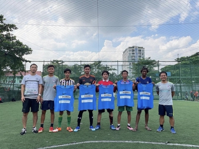 「ビブスをミャンマーDEAFサッカーチームに寄付して来ました。」