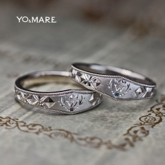 【イニシャル W】イニシャルWとデザイン模様を結婚指輪に入れたオーダー作品