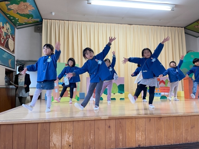 年長組のオペレッタ、皆で力を合わせて作り上げました「１１月２３日　塩川幼稚園　第６８回　お遊戯会でした！」