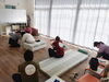 運動したり、骨盤矯正したり、身体ケア「姿勢をととのえる、骨盤矯正や、体操をします」